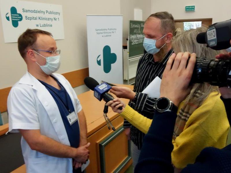 Kierownicy Klinik SPSK 1 apelują o szczepienie się  briefing prasowy 27.09.21